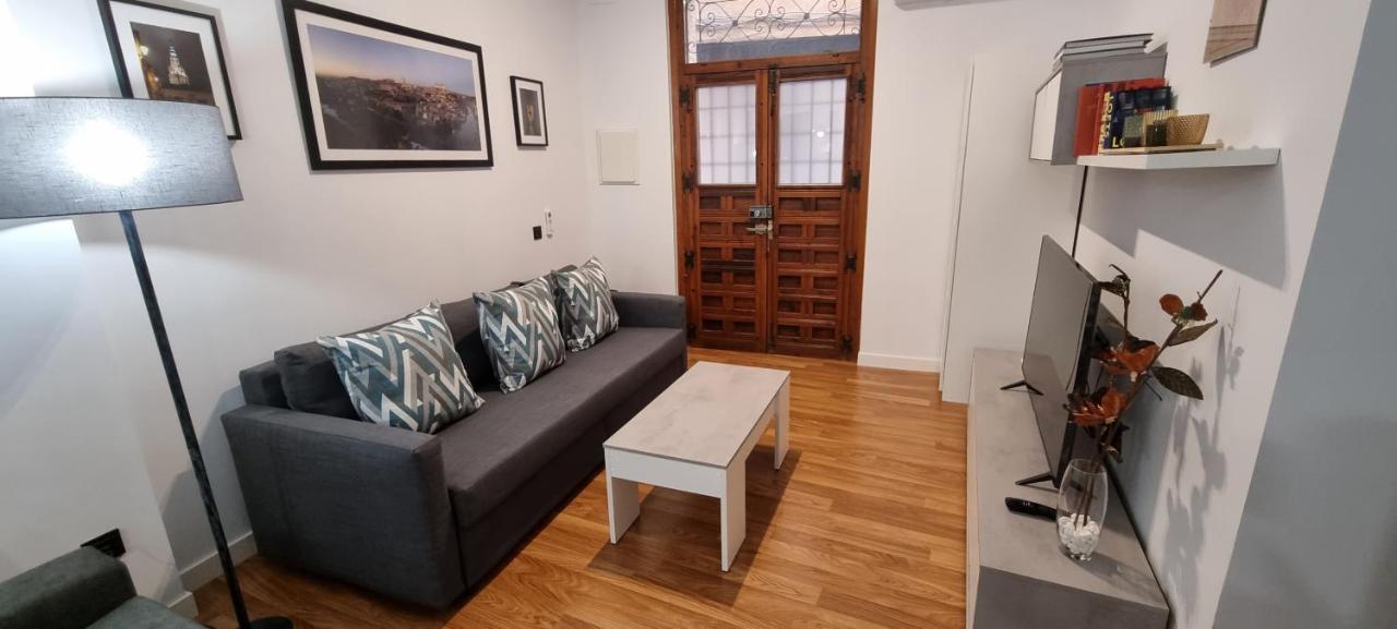Atrium Toledo Apartment Exterior photo